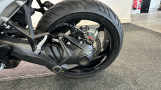 BMW R1300 R SE (25MY)